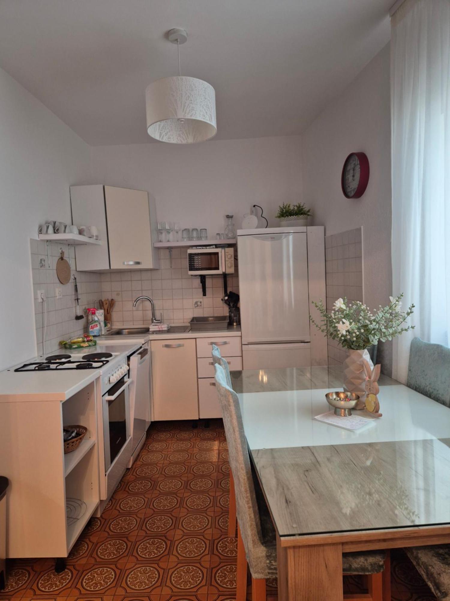 Apartman Smoljic 4+2 Примоштен Экстерьер фото